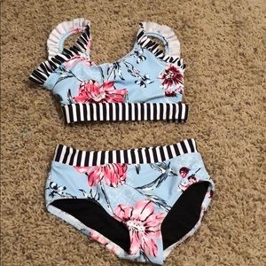 Oh❤️La La Garden Lux 2 piece Leo